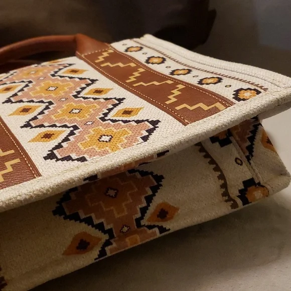 NWT wrangler tote bag - Picture 8 of 11